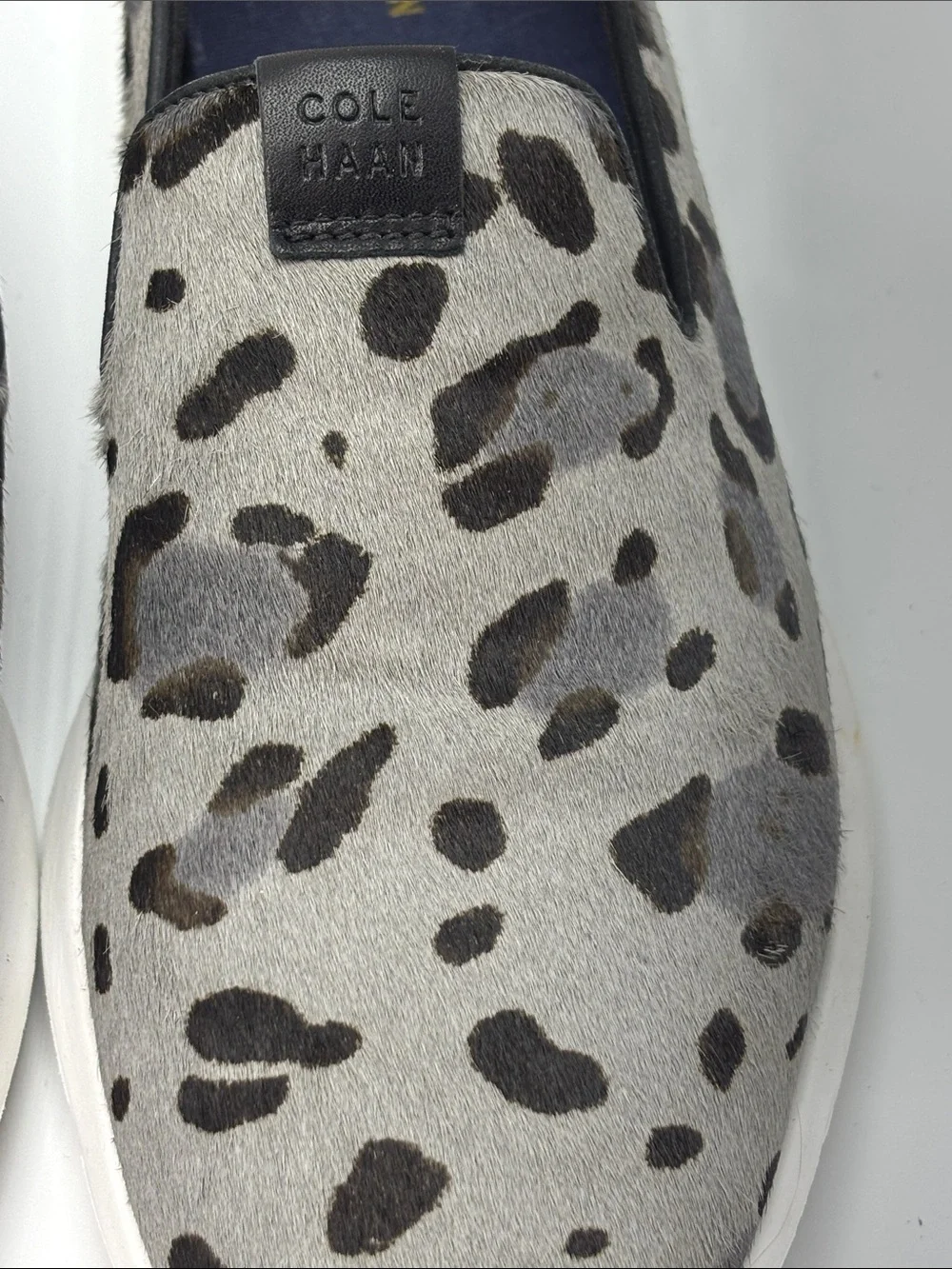 Cole Haan Grand Horizon Grey Leopard Print Calf Hair Slip On Shoes - size 8